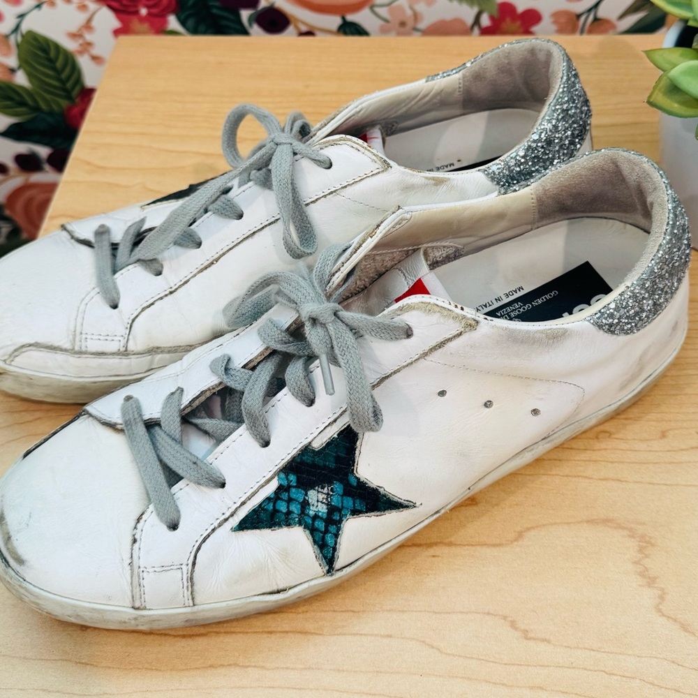 Golden Goose White Sneakers With Silver Heel And Teal Star